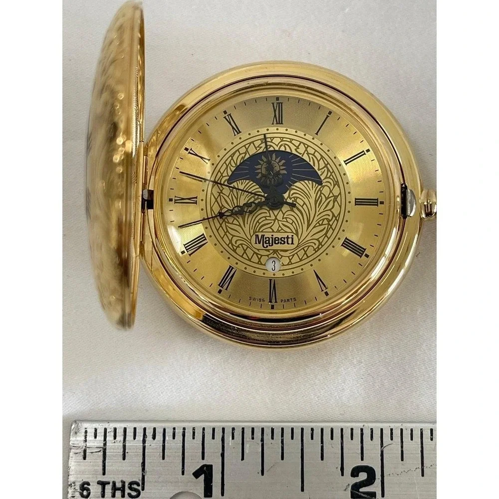 Majesti Gold Tone Sun Moon Phase Pocket Watch Swiss Parts Roman Numeral Date